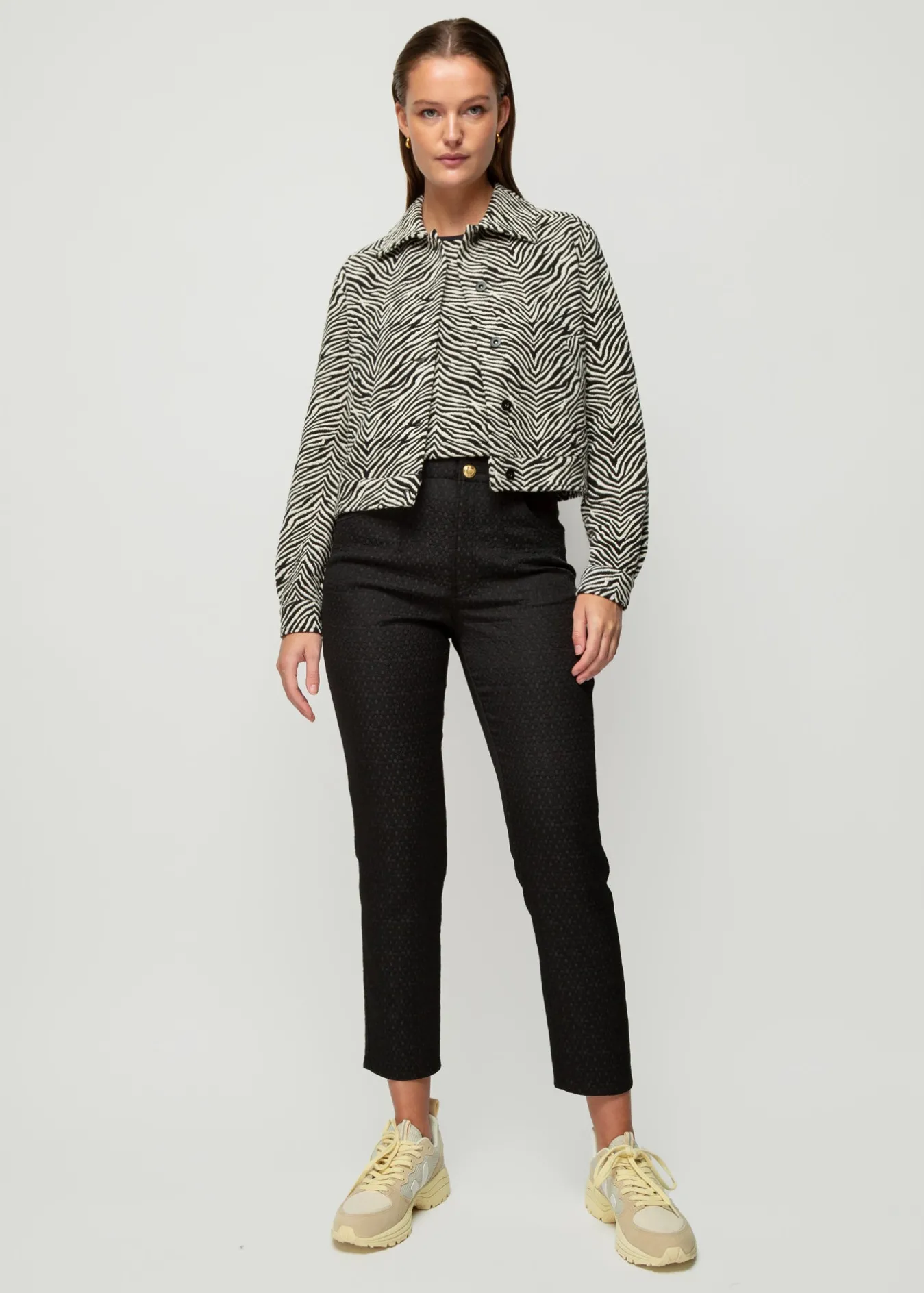 Vanilia Jacquard Zebra Jasje-Woman Blazers