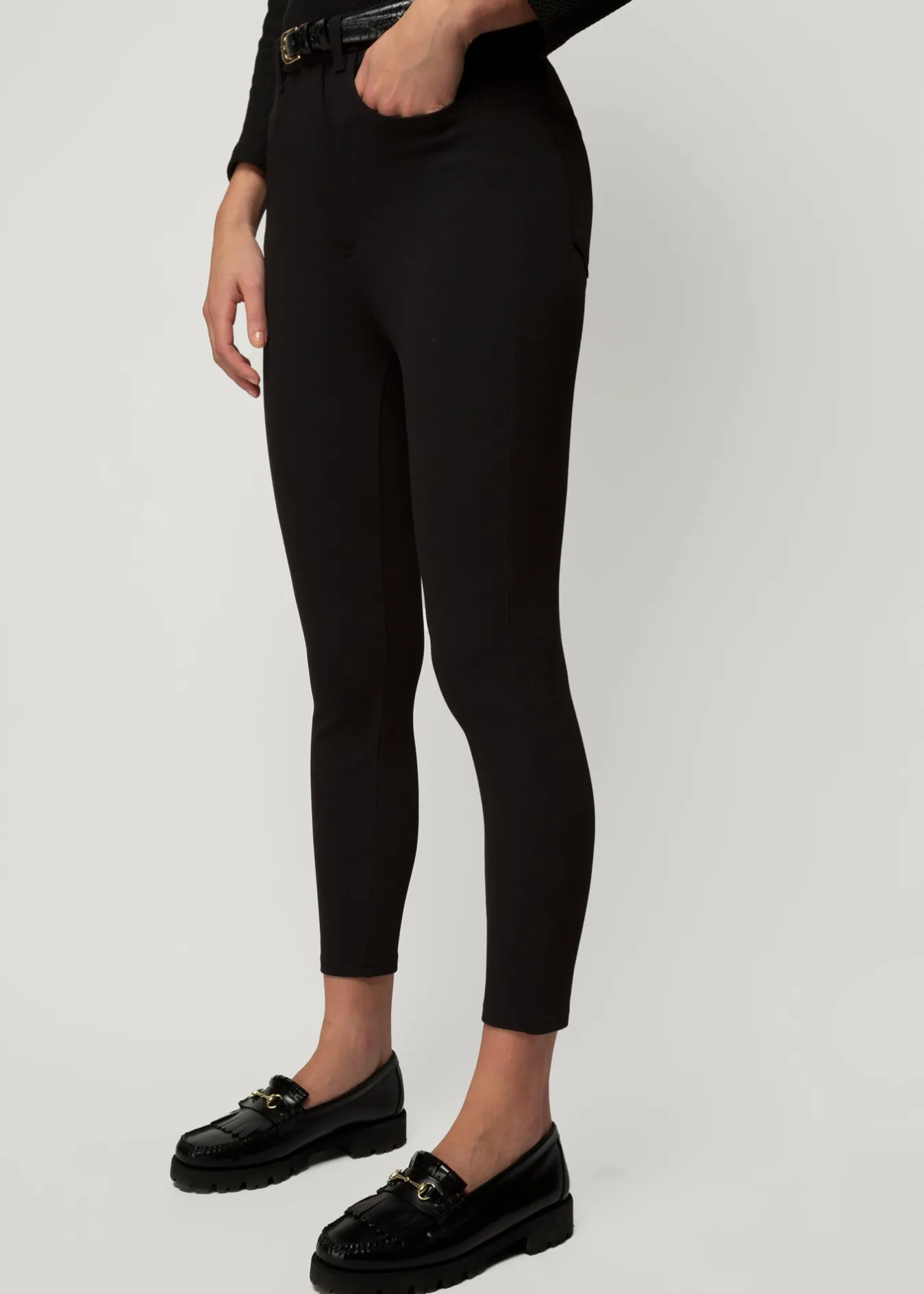 Vanilia Stretch Broek Met Smalle Pijp-Woman Trousers